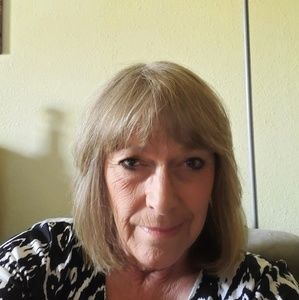 Meet your Posher, Candace